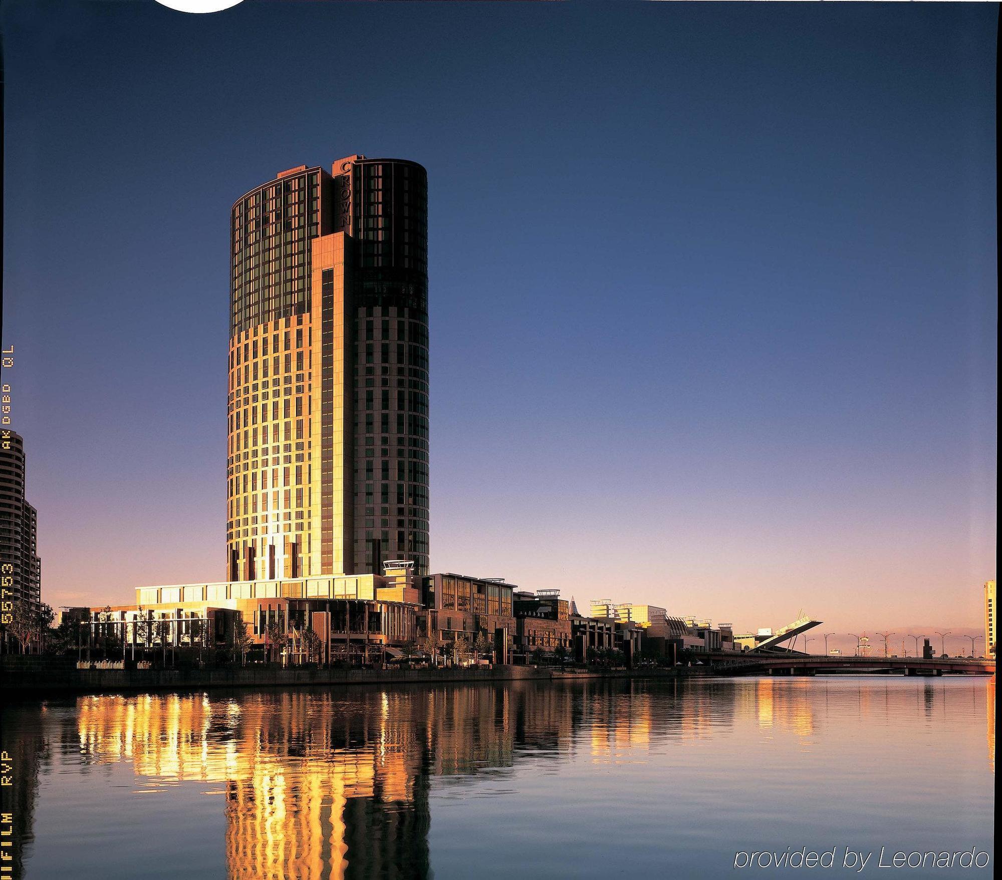 Crown Towers Melbourne Hotel Exterior foto